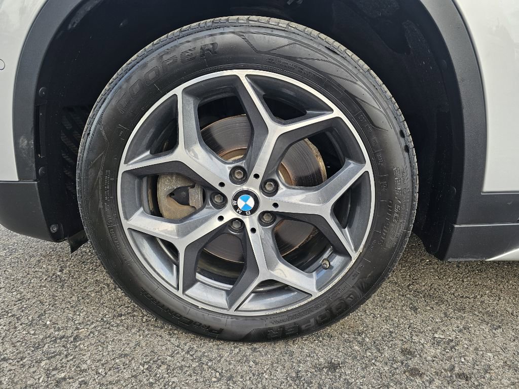 Used 2017 BMW X1 xDrive28i AWD/4WD image 18