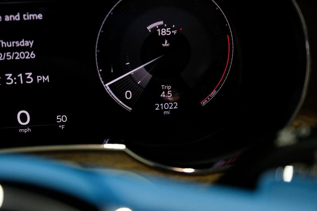 Used 2023 Bentley Bentayga Speed image 17