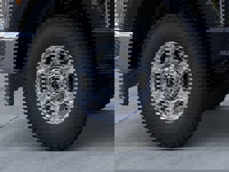 New 2026 Ford F350 XLT w/ FX4 Off-Road Package image 19