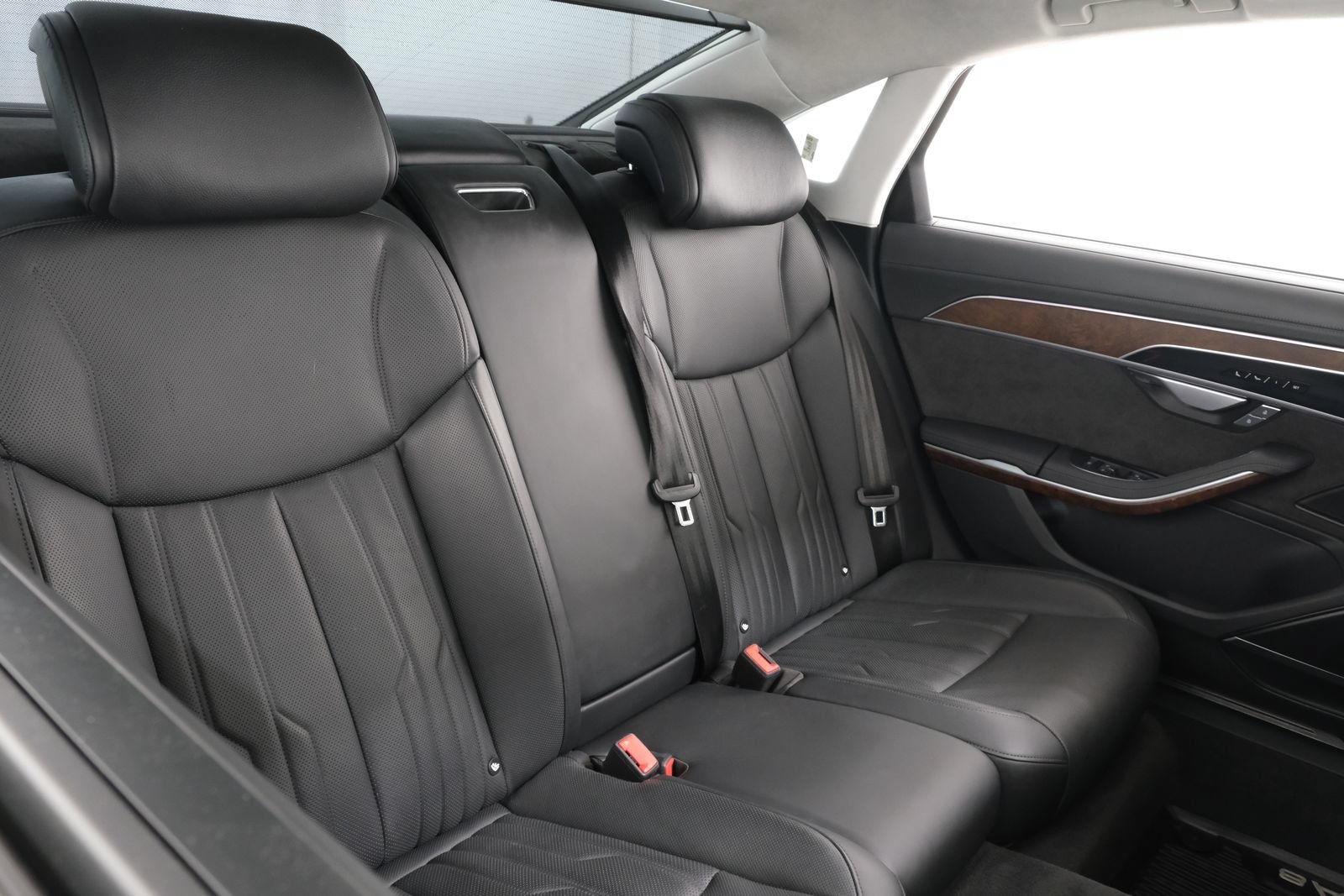 Used 2021 Audi A8 L 4.0T w/ Luxury Package AWD/4WD image 40
