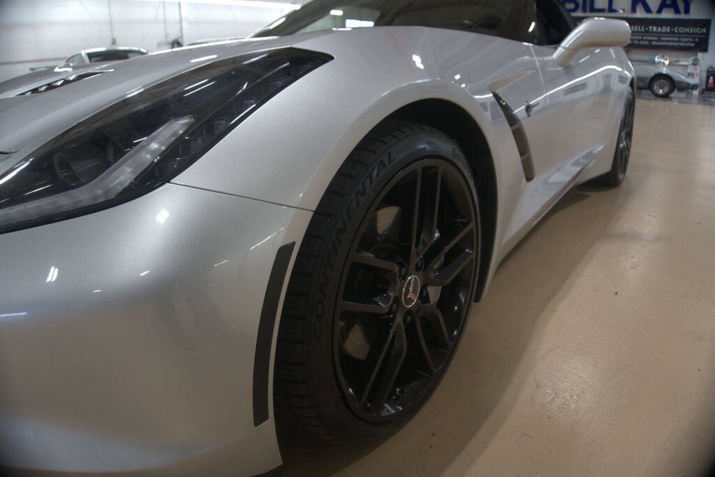 Used 2014 Chevrolet Corvette Stingray Convertible w/ 2LT Preferred Equipment Group RWD image 13