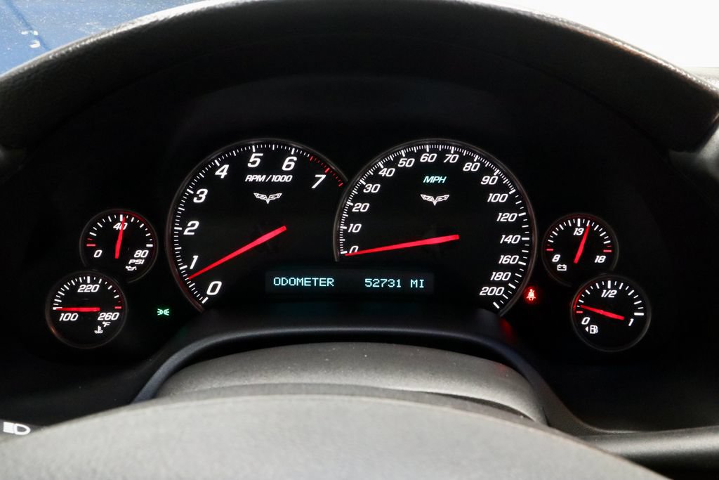 Used 2007 Chevrolet Corvette Coupe w/ Preferred Equipment Group RWD image 23