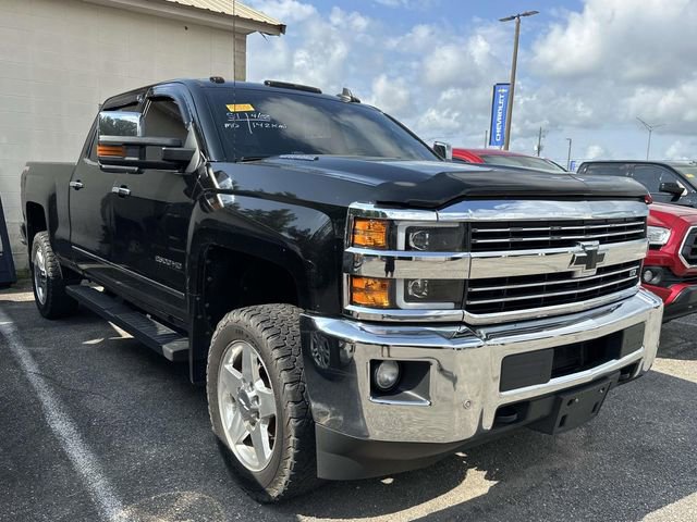 Used 2015 Chevrolet Silverado 2500 LTZ w/ Duramax Plus Package AWD/4WD image 9
