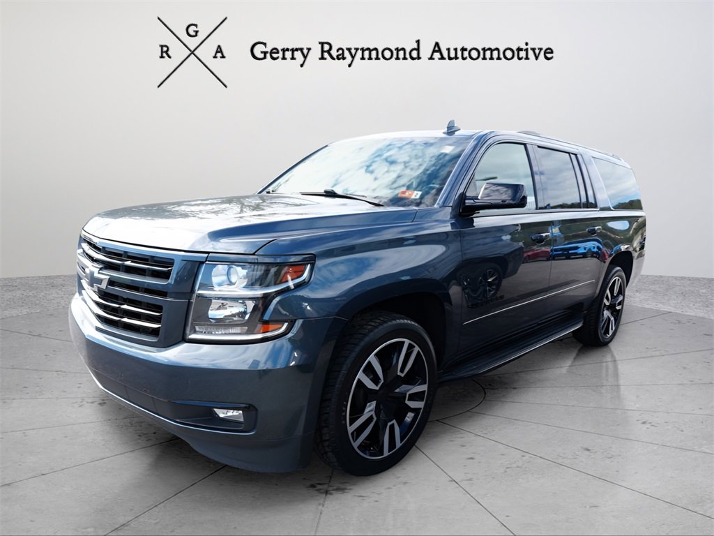 Used 2020 Chevrolet Suburban Premier w/ Premier 6.2L Value Package image 3