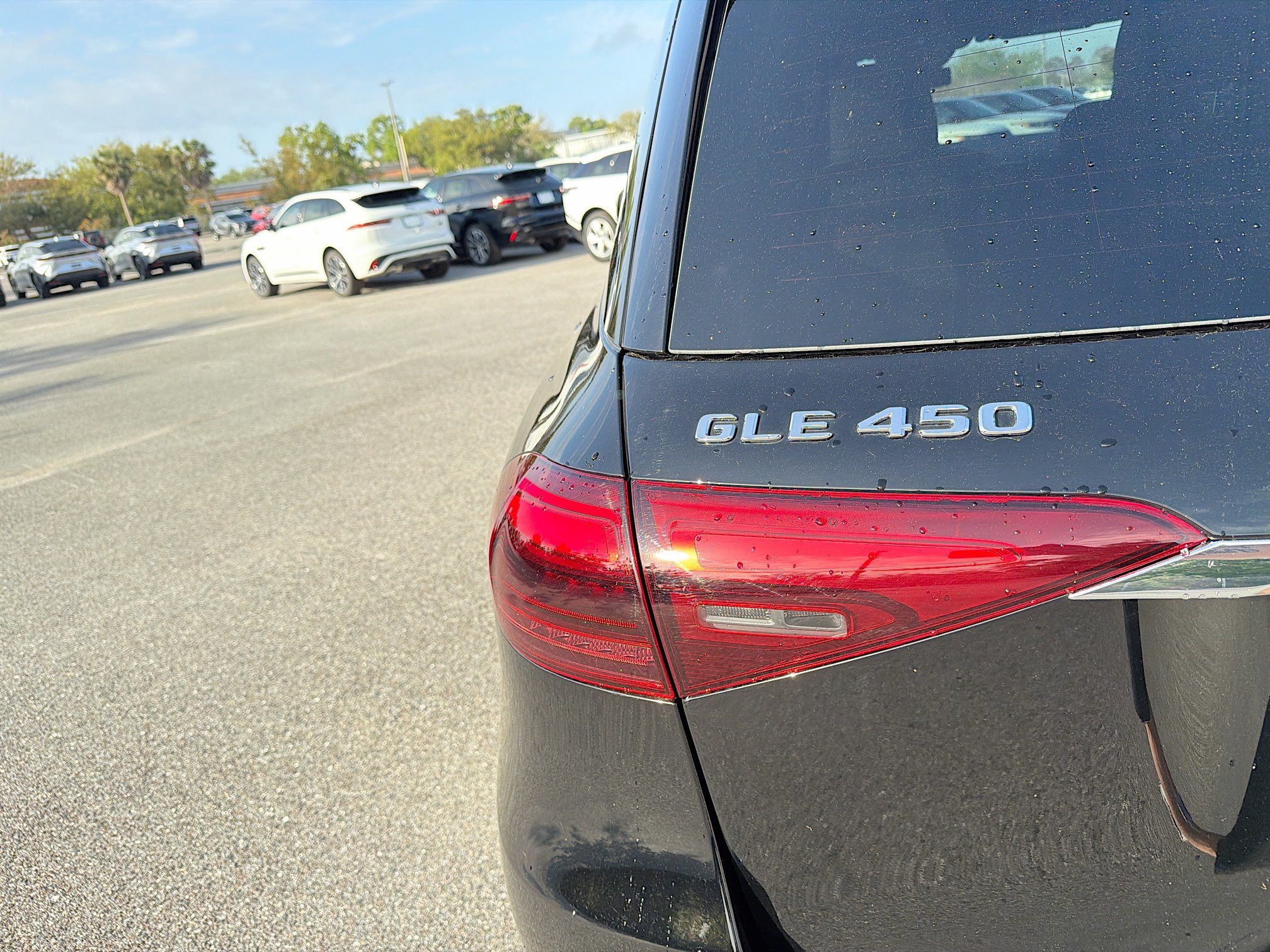 Used 2025 Mercedes-Benz GLE 450 4MATIC image 10