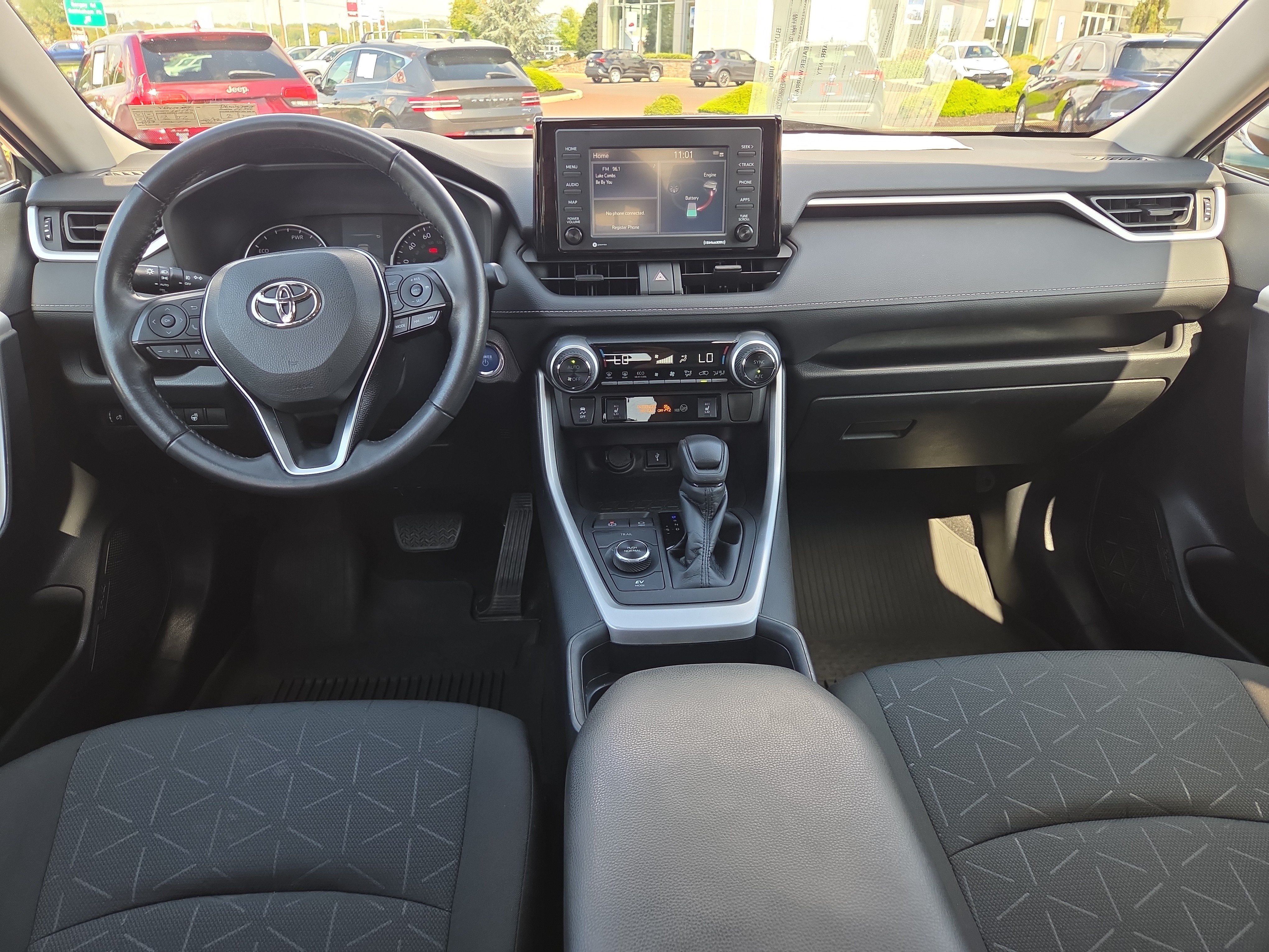 Certified 2021 Toyota RAV4 XLE w/ XLE Grade Weather Package AWD/4WD image 19