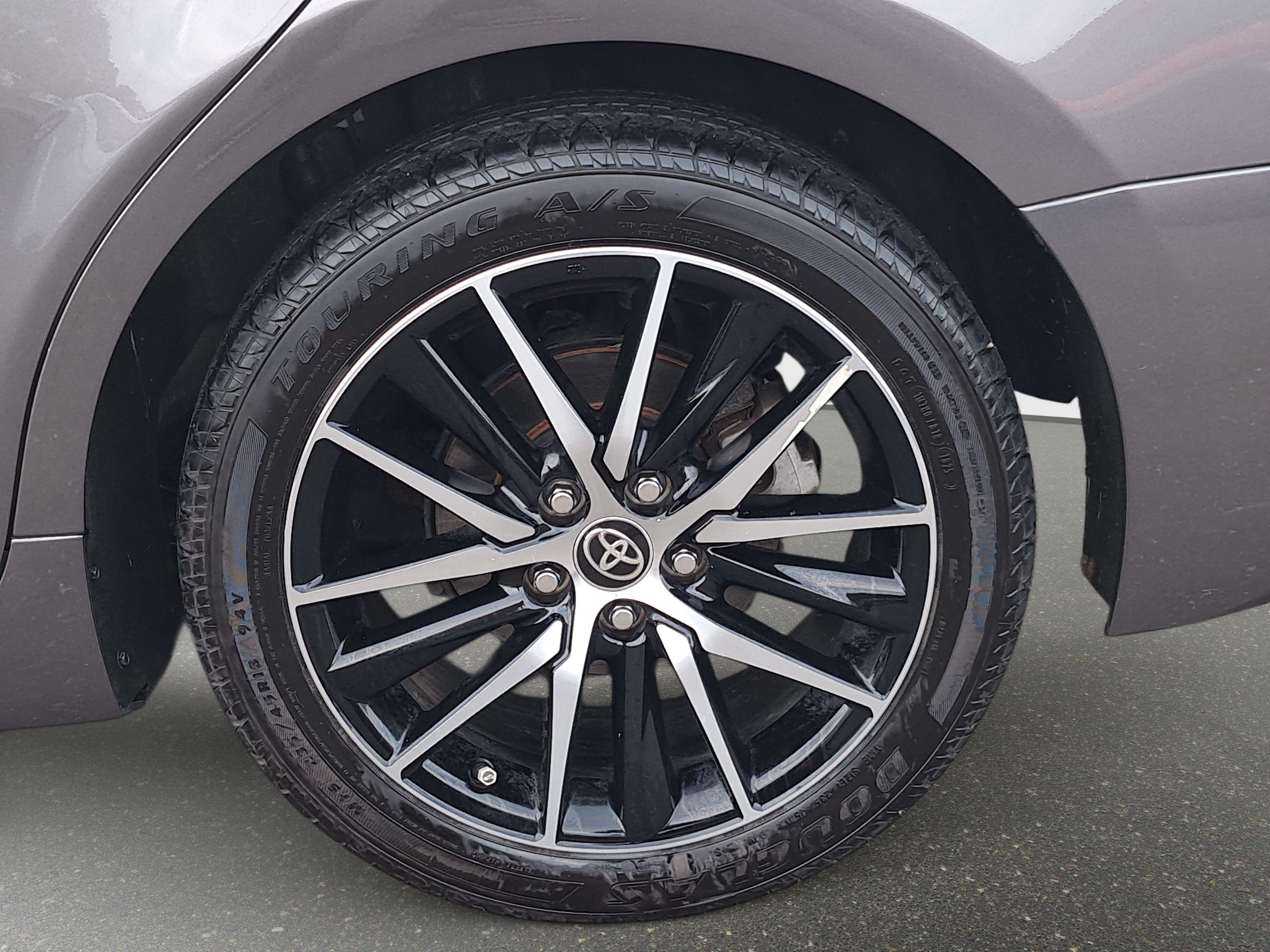 Used 2022 Toyota Camry SE FWD image 31