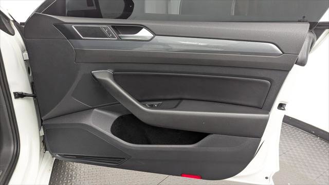 Used 2019 Volkswagen Arteon SE image 22