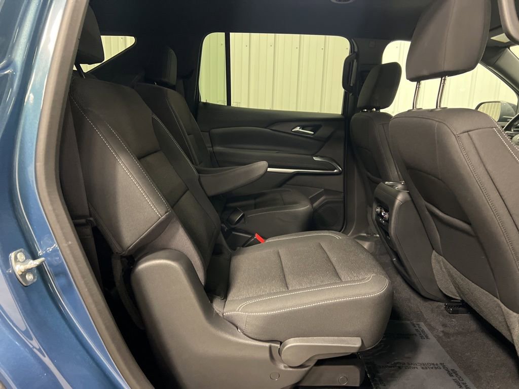 Certified 2024 Chevrolet Traverse LT w/ Trailering Package image 12