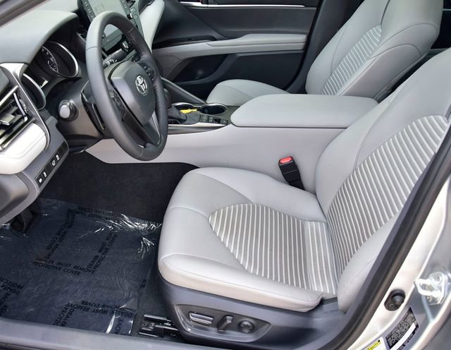 Used 2024 Toyota Camry SE w/ Audio Upgrade Package FWD image 12