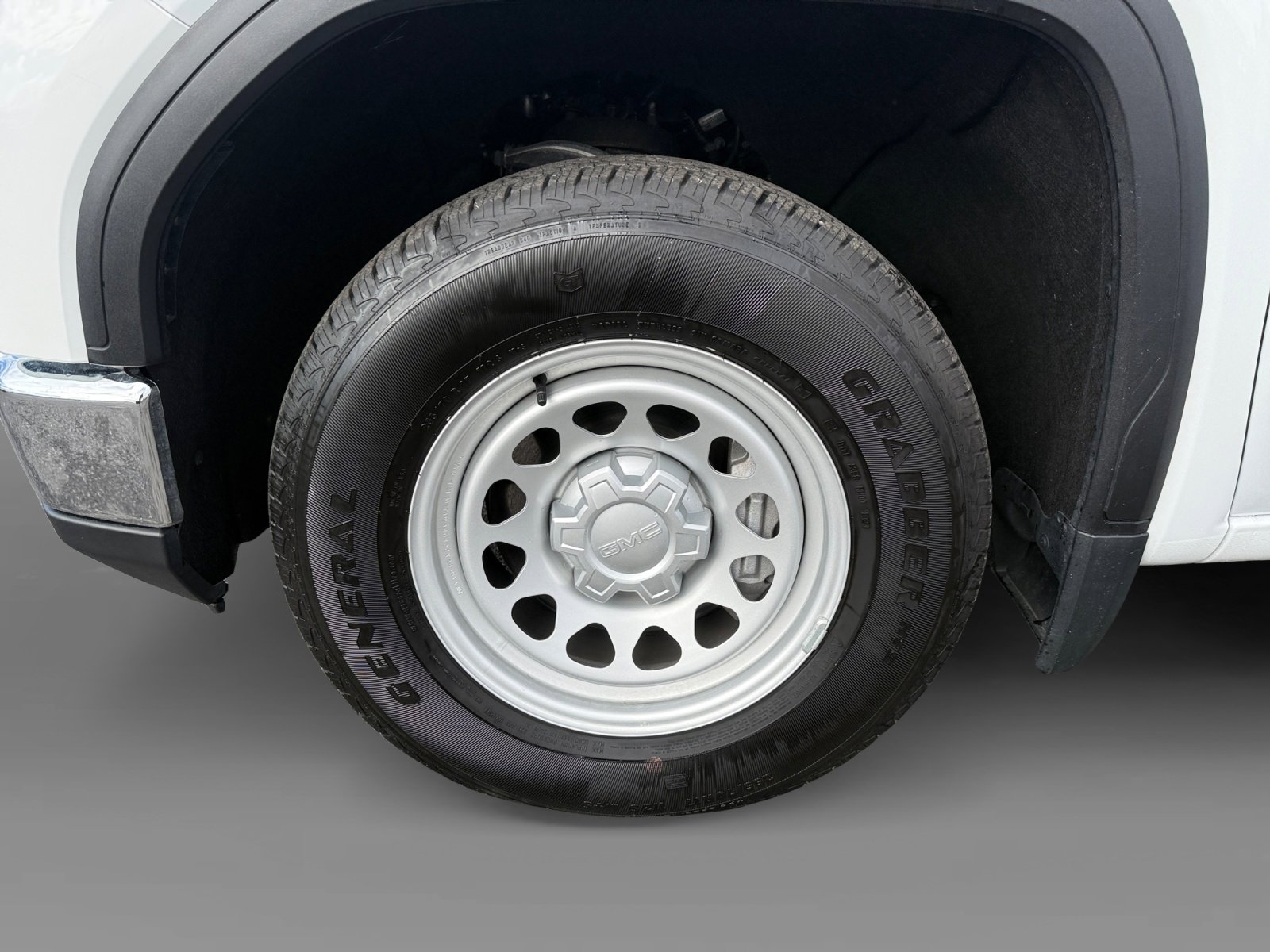 Used 2023 GMC Sierra 1500 Pro w/ Pro Value Package image 9