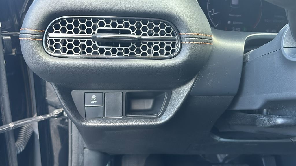 Used 2023 Honda HR-V Sport image 15