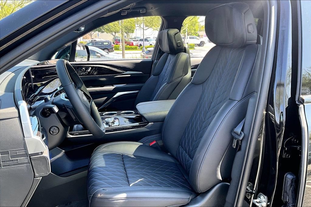 New 2026 Cadillac Escalade IQL Luxury w/ LPO, Floor Liner Package AWD/4WD image 12