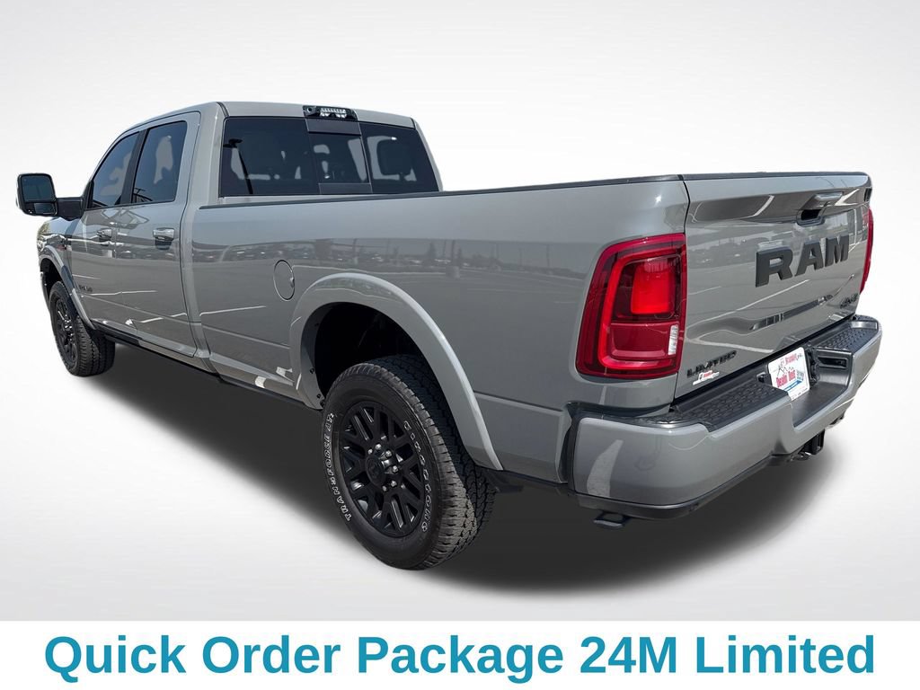 Used 2026 RAM 3500 Limited AWD/4WD image 4