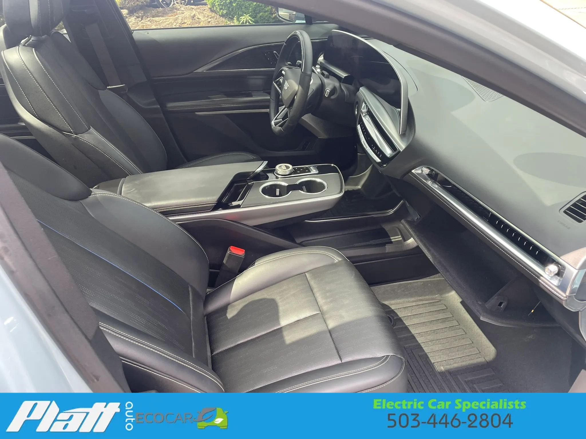 Used 2024 Cadillac Lyriq Sport AWD/4WD image 55