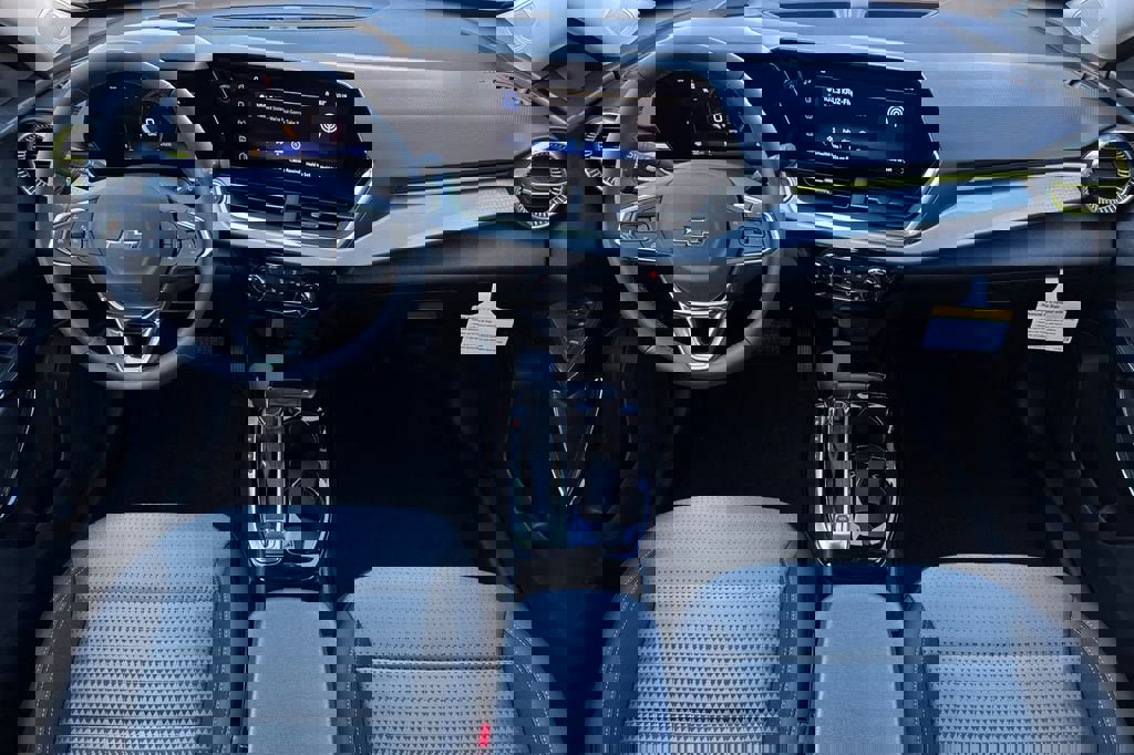 New 2026 Chevrolet Trax LT w/ Sunroof Package image 13