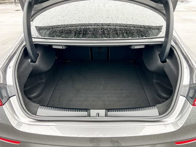 Used 2022 Mercedes-Benz CLA 250 4MATIC image 9