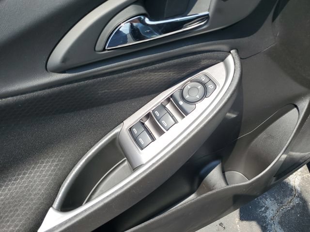 Used 2025 Chevrolet Malibu LS FWD image 20