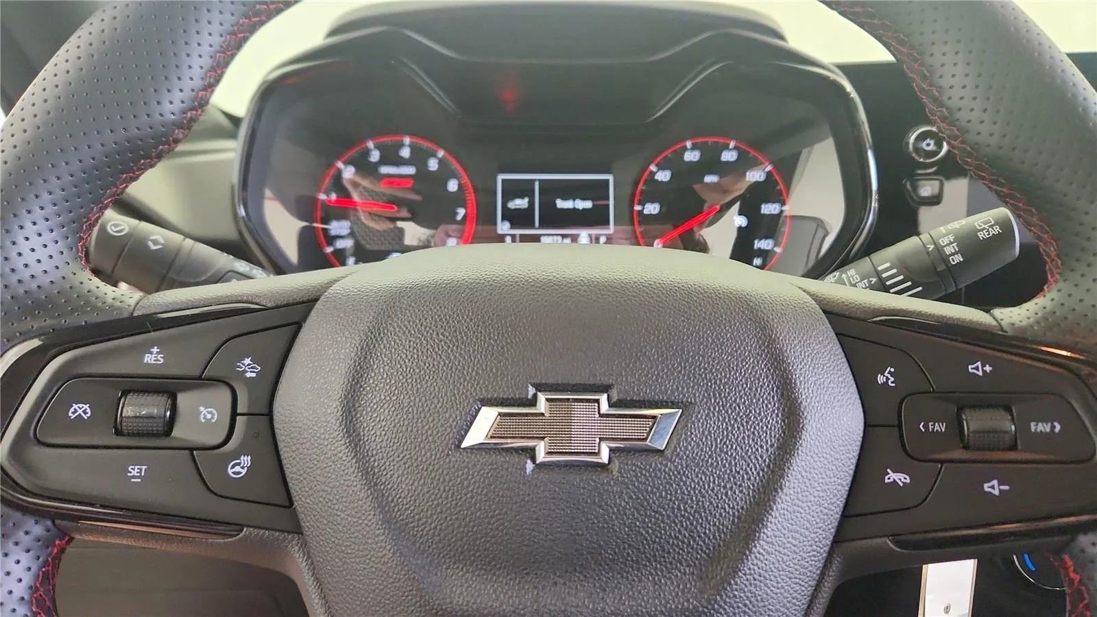 Used 2024 Chevrolet Trax RS w/ Driver Confidence Package image 22