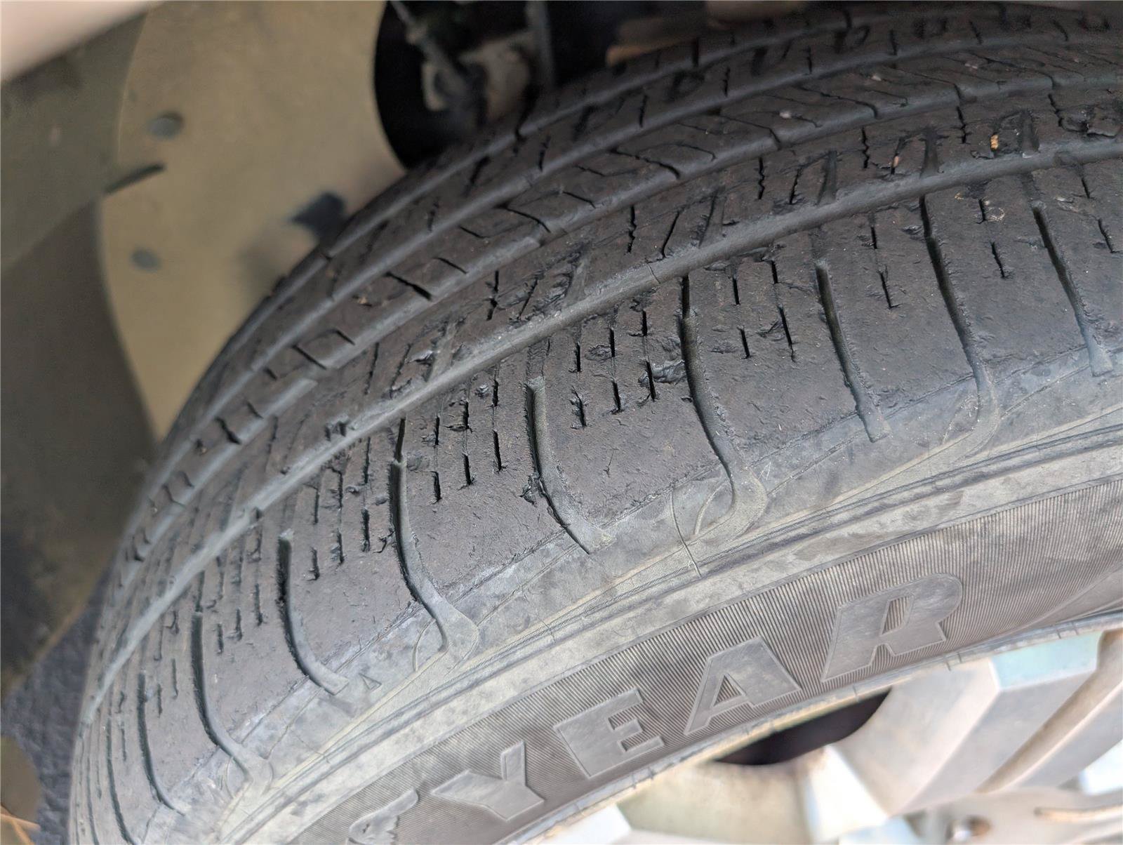 Used 2006 Ford Explorer Eddie Bauer RWD image 39