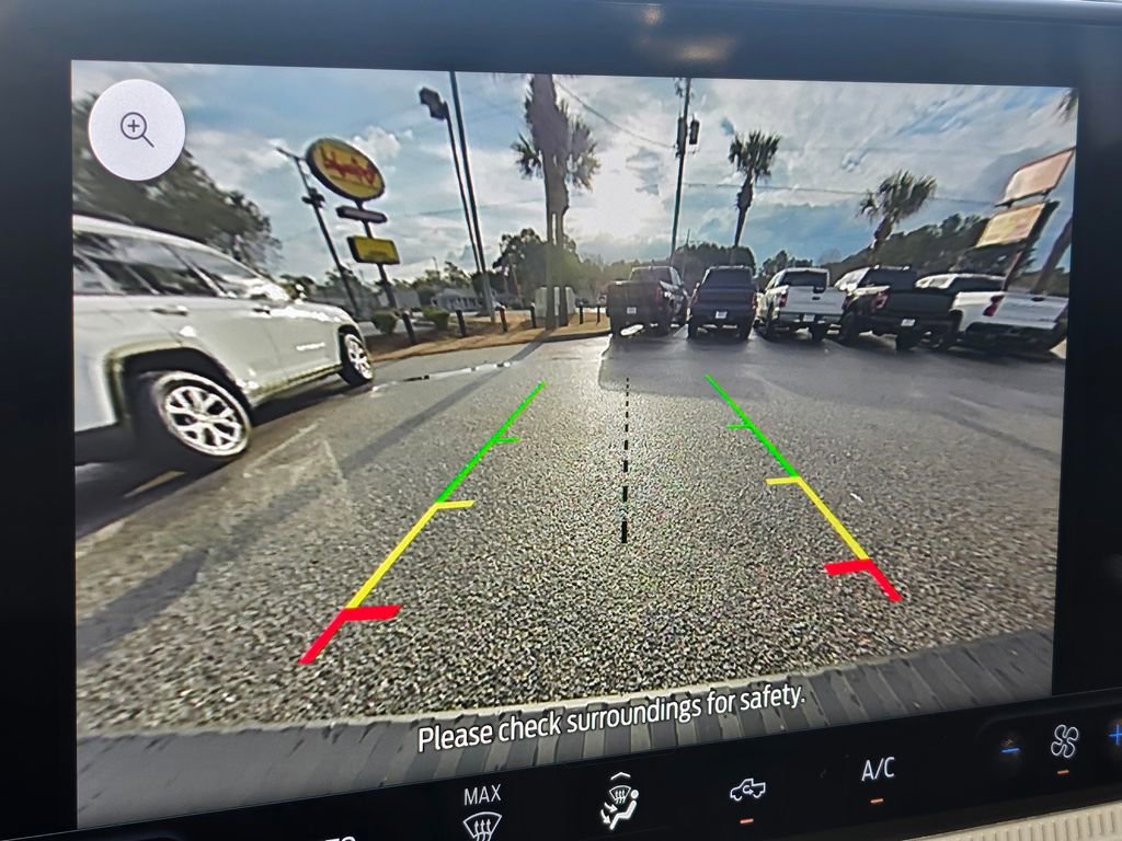 New 2026 Ford Maverick XL image 17