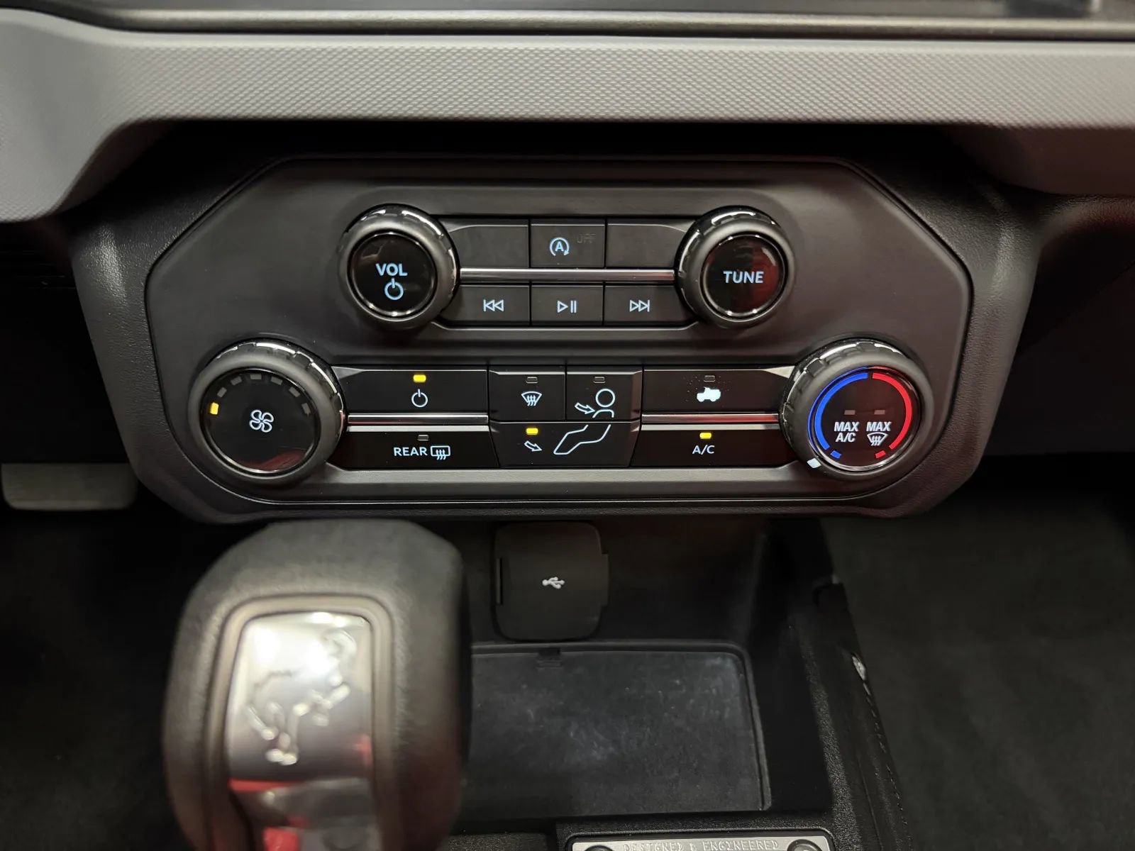 Used 2023 Ford Bronco 4-Door AWD/4WD image 37