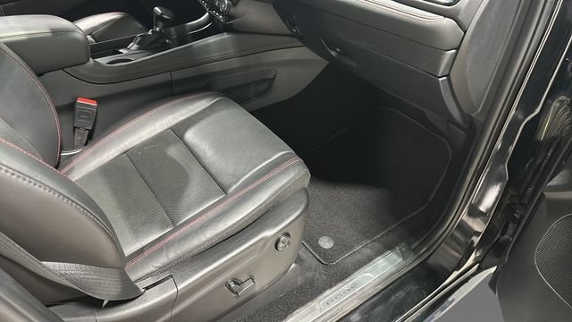 Used 2024 Dodge Durango GT AWD/4WD image 30