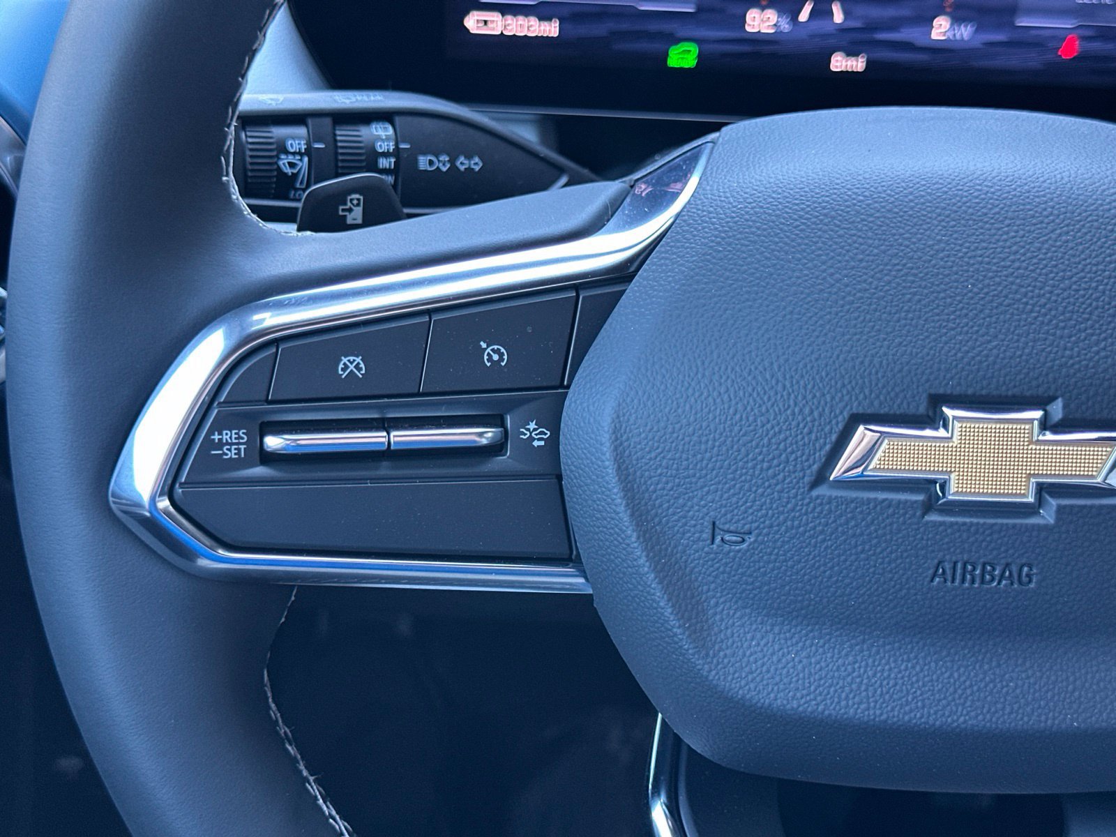 New 2026 Chevrolet Equinox EV LT FWD image 27