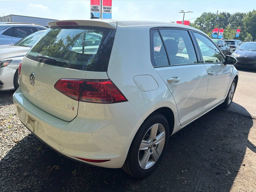Used 2017 Volkswagen Golf S FWD image 4