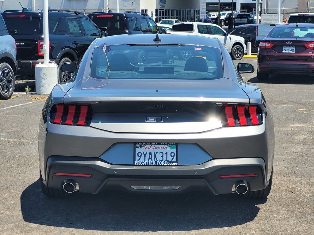 Used 2026 Ford Mustang GT RWD image 4
