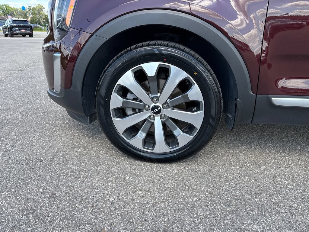 Used 2022 Kia Telluride S AWD/4WD image 32