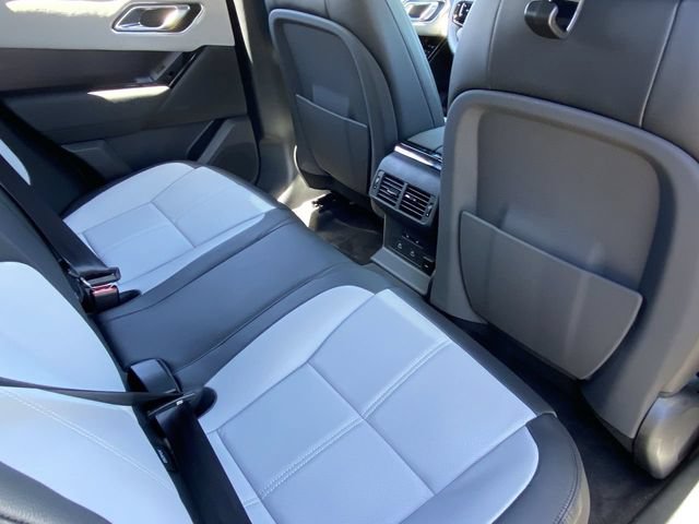 New 2026 Land Rover Range Rover Velar Dynamic SE AWD/4WD image 13