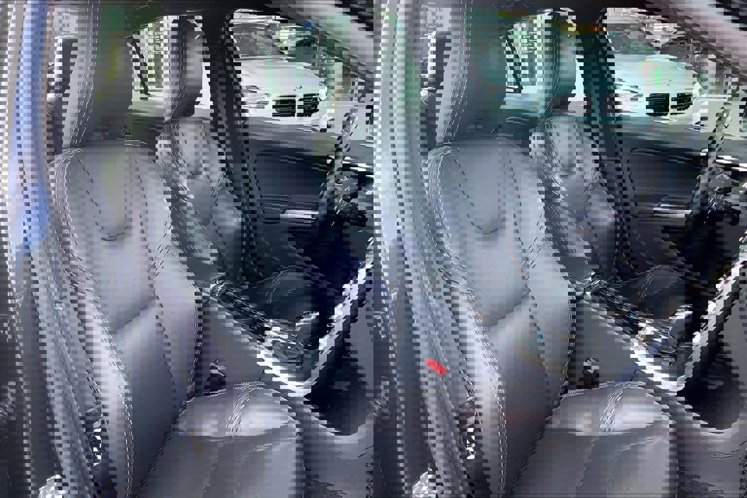 Used 2016 Volvo S60 T5 Premier w/ Convenience Package image 8