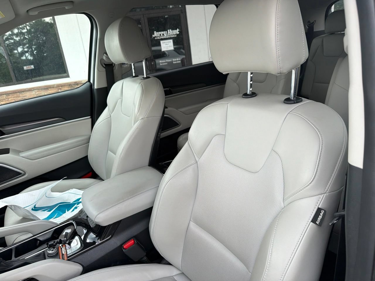 Used 2023 Kia Telluride S w/ S Sunroof Package FWD image 3