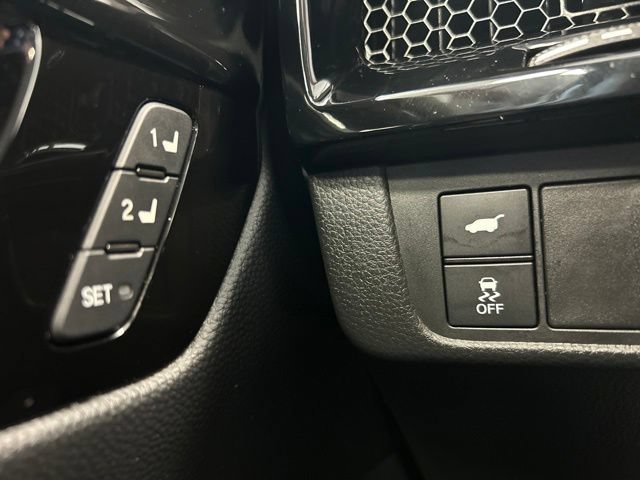 Certified 2023 Honda CR-V EX-L image 28