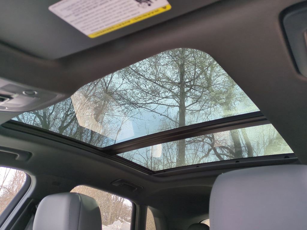 New 2025 Audi Q3 2.0T Premium image 16