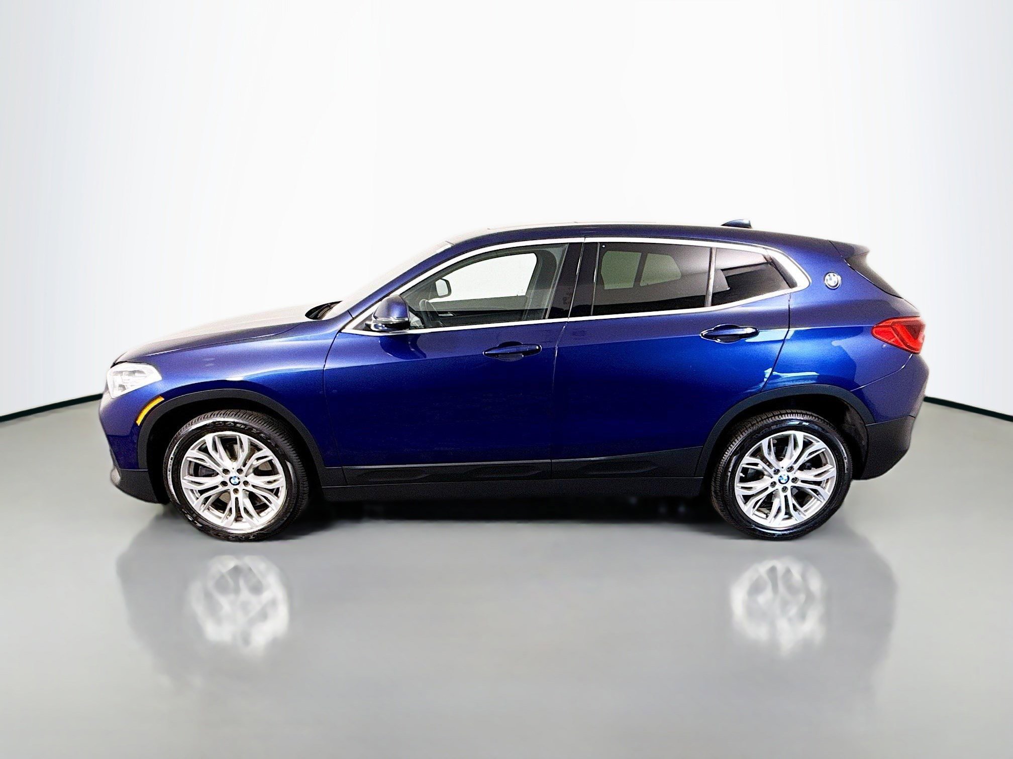Used 2018 BMW X2 sDrive28i w/ Convenience Package image 6