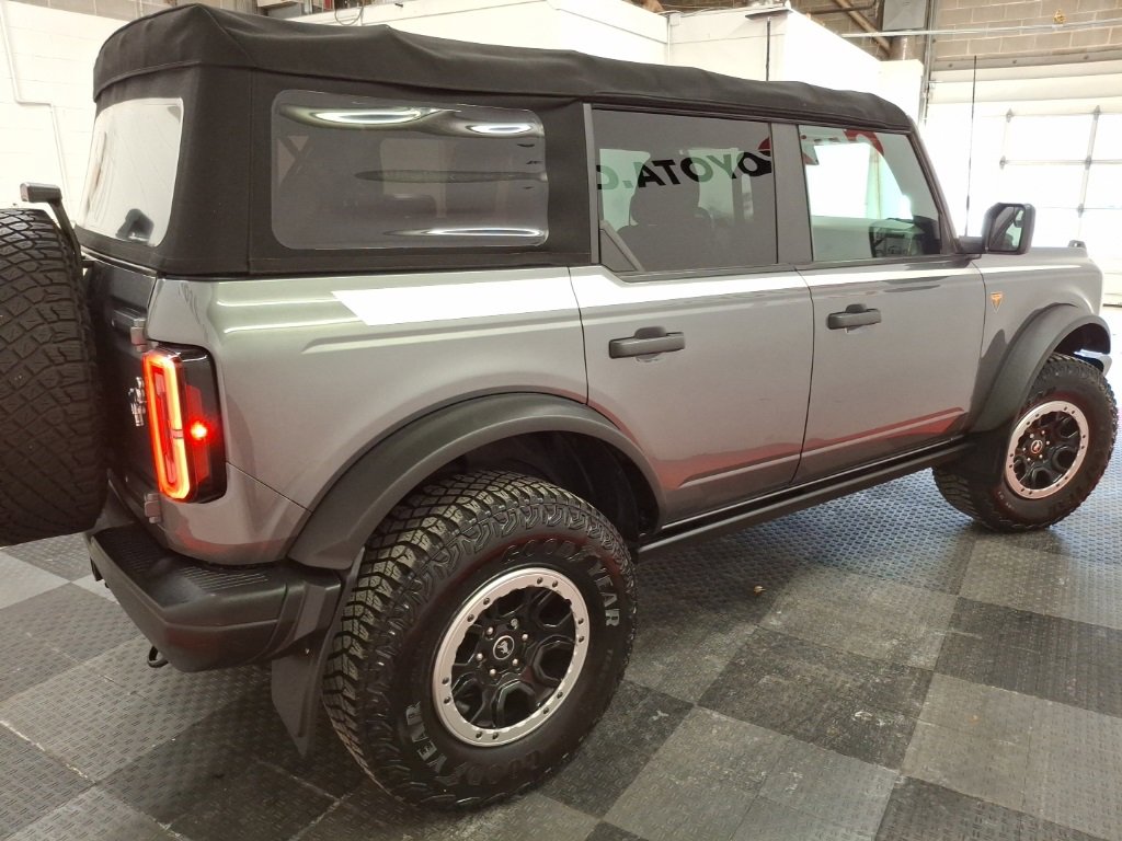 Used 2022 Ford Bronco Badlands w/ Sasquatch Package image 8