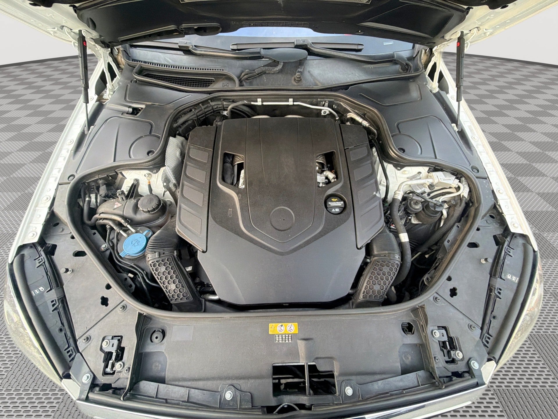 Used 2019 Mercedes-Benz S 560 4MATIC Sedan image 18