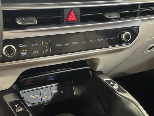 New 2026 Kia Sorento EX AWD/4WD image 18