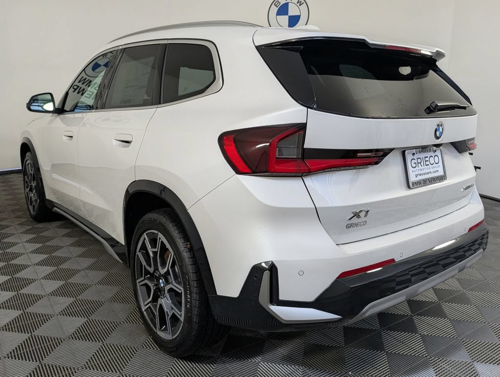 New 2026 BMW X1 xDrive28i w/ Convenience Package AWD/4WD image 8