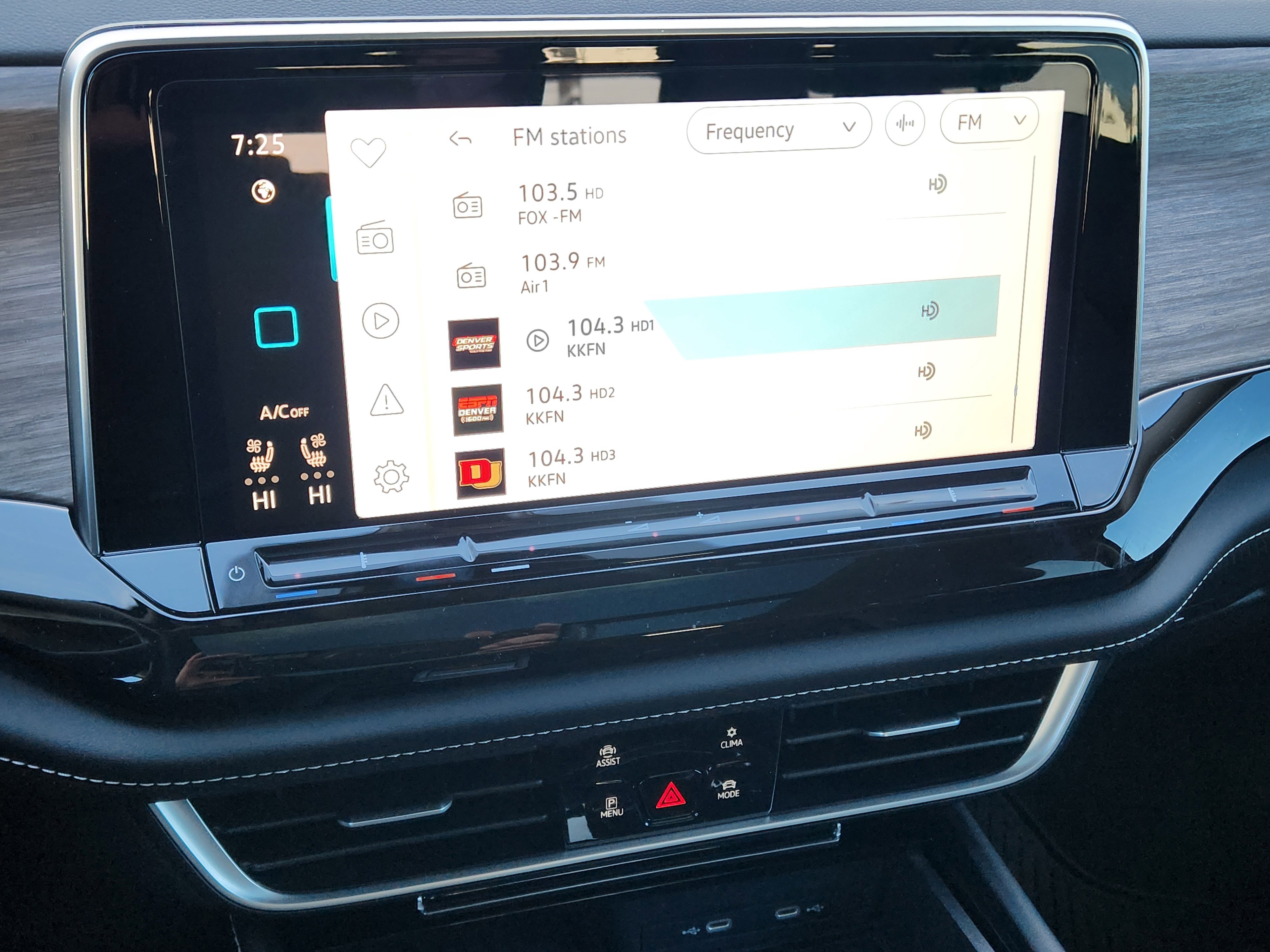 New 2026 Volkswagen Atlas SEL image 12