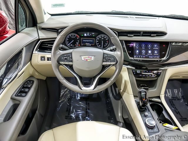 Certified 2023 Cadillac XT6 Premium Luxury AWD/4WD image 3