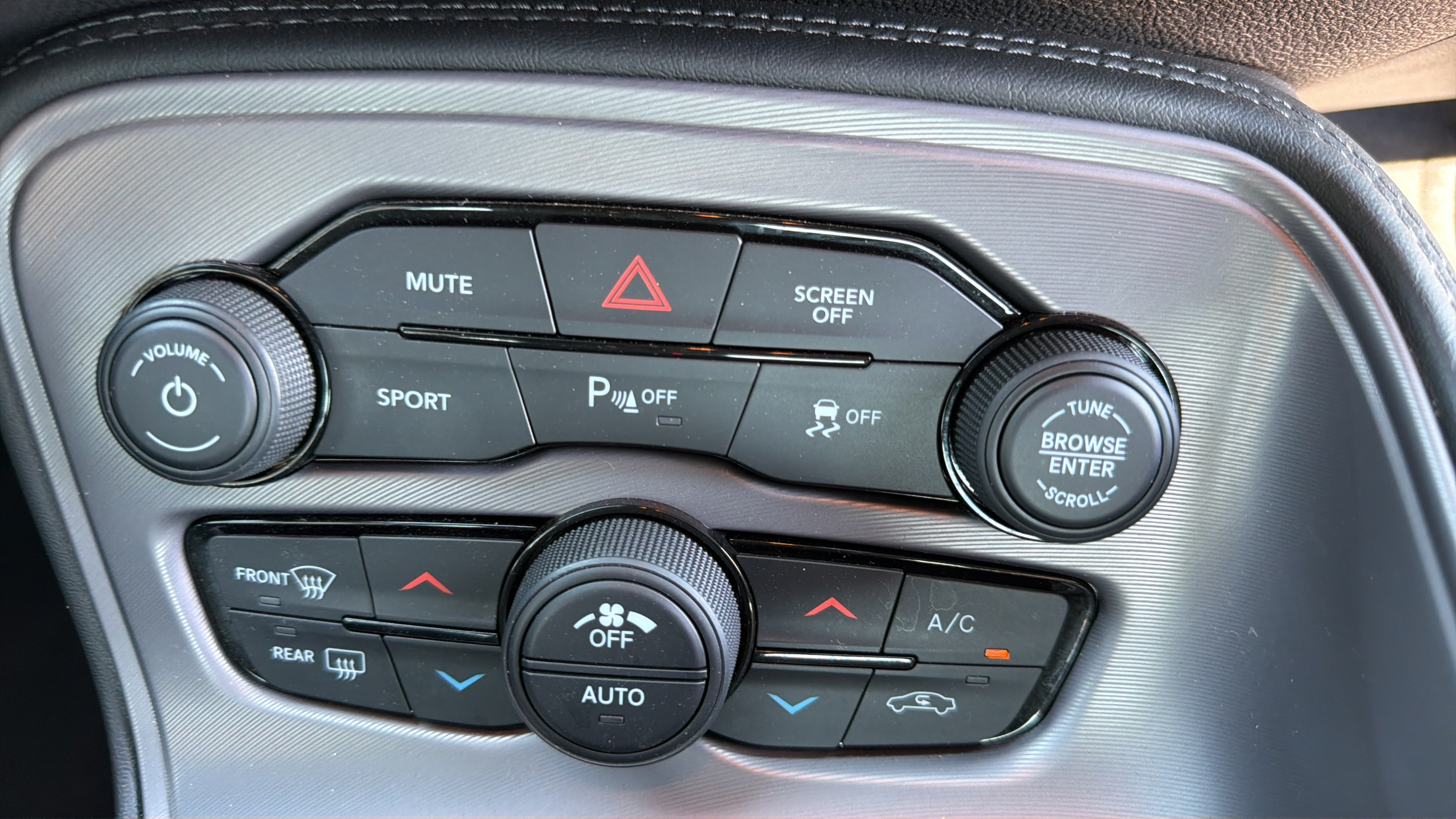 Used 2023 Dodge Challenger R/T w/ Blacktop Package RWD image 24