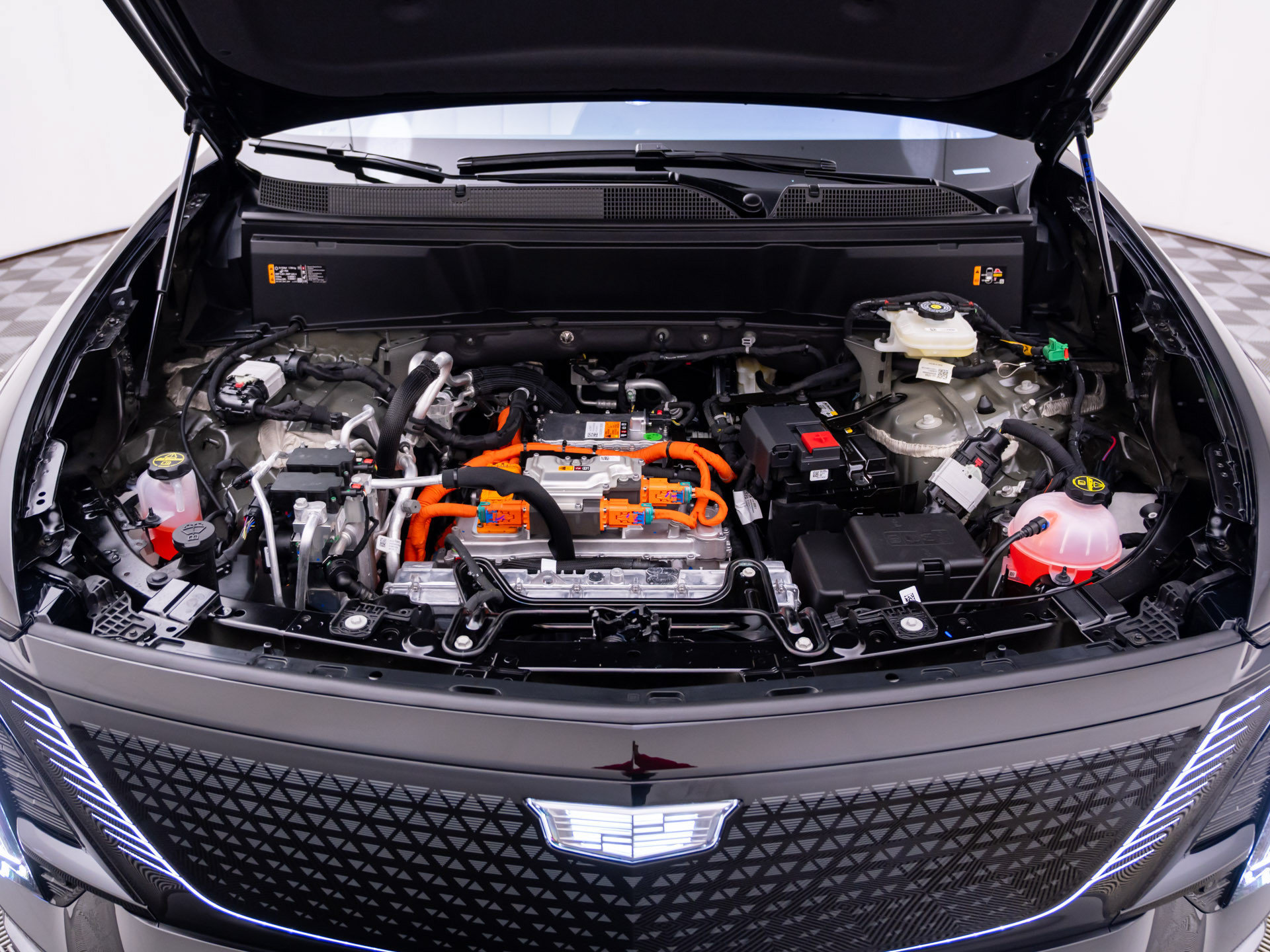 New 2027 Cadillac Vistiq Sport w/ LPO, Floor Liner Package AWD/4WD image 30