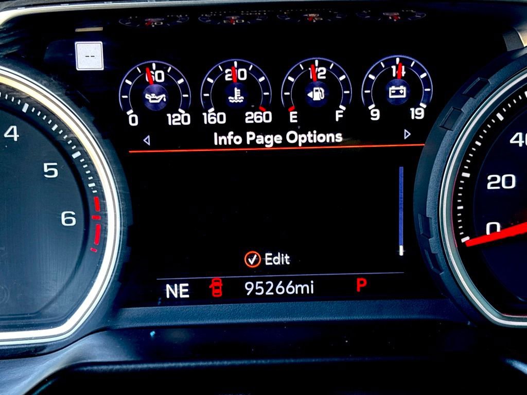 Used 2021 Chevrolet Suburban Premier image 22