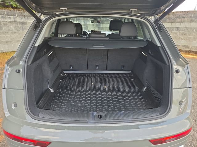 Used 2023 Audi Q5 2.0T Premium Plus w/ Premium Plus Package AWD/4WD image 12