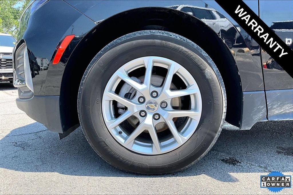 Used 2024 Chevrolet Equinox LT FWD image 32