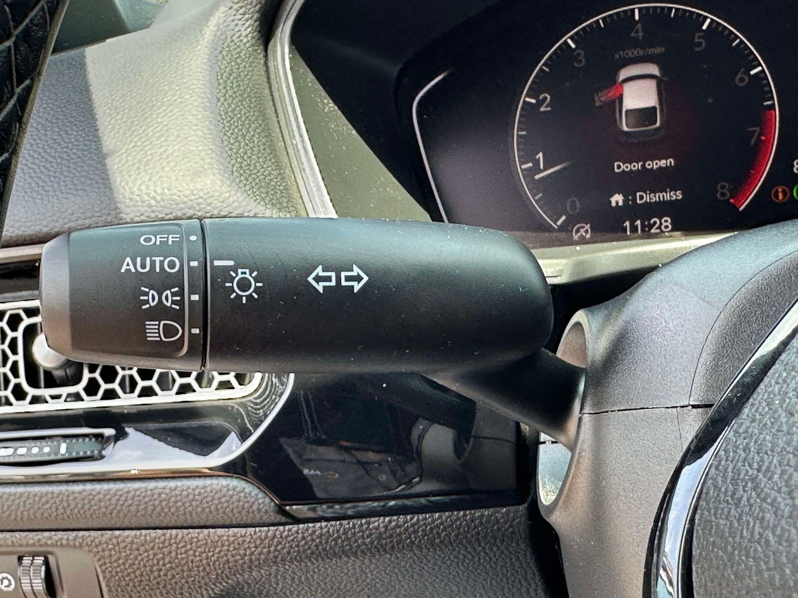 Used 2025 Honda Civic Sport image 18
