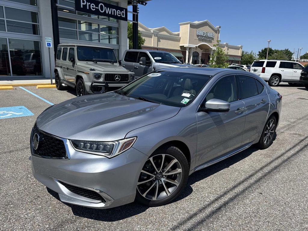 Used 2018 Acura TLX V6 w/ Technology Package FWD image 3
